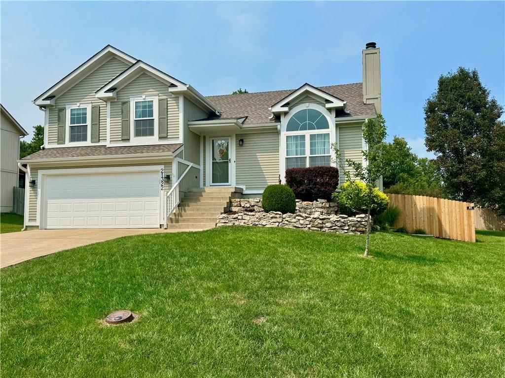 21322 W 52nd Street, Shawnee, KS