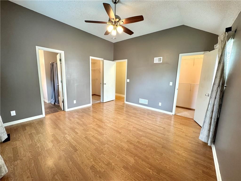 21322 W 52nd Street — photo 8