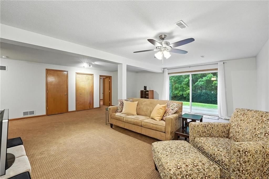 Photo 35 of 50 - 6514 NW Revere Drive