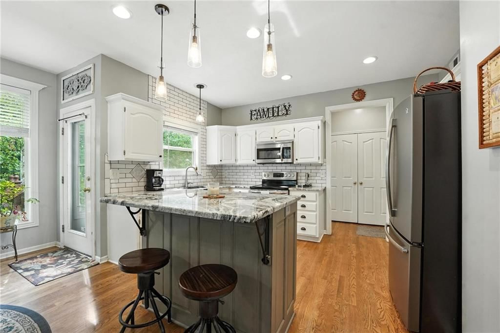 5117 Lakecrest Drive — photo 12