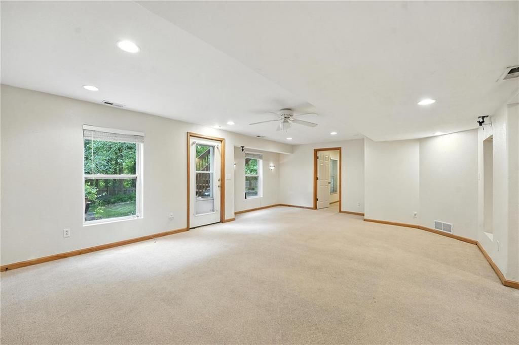 5117 Lakecrest Drive — photo 33