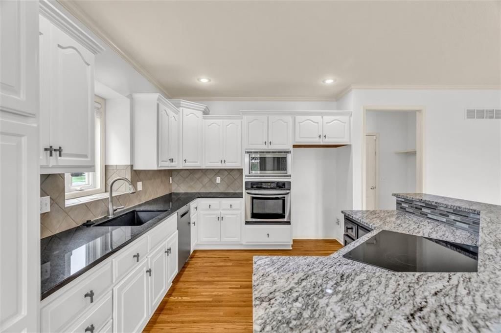 11320 S Cook Street — photo 15