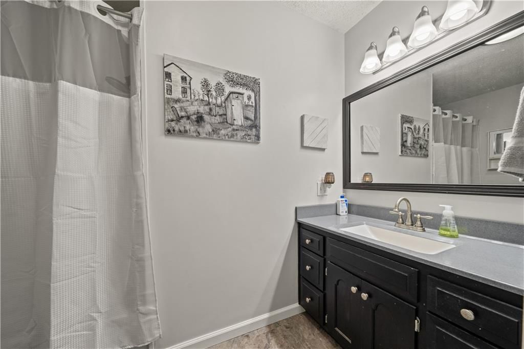 8525 Penner Avenue — photo 19