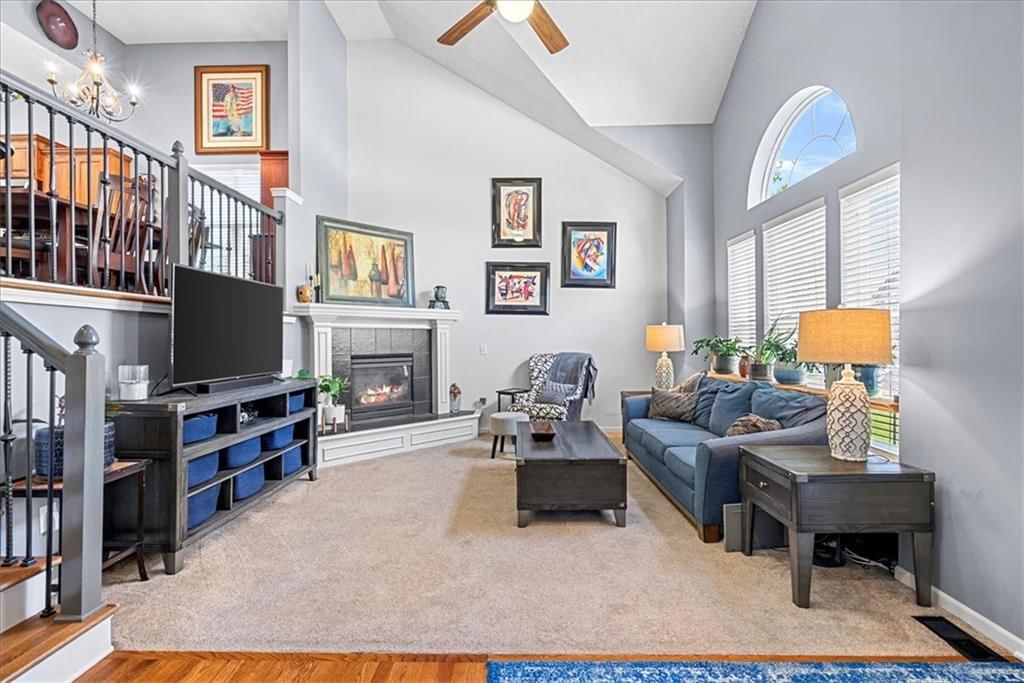 Photo 9 of 41 - 20487 W 125th Place