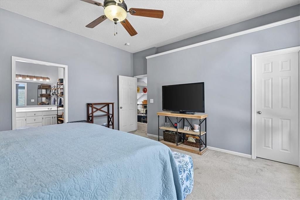 Photo 20 of 41 - 20487 W 125th Place