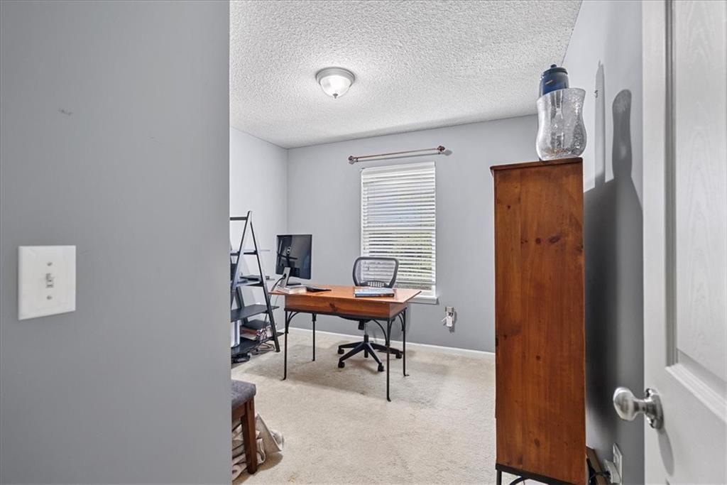 Photo 23 of 41 - 20487 W 125th Place