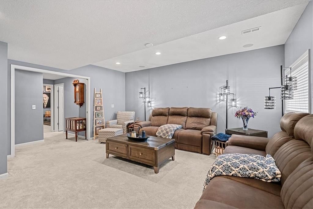 Photo 27 of 41 - 20487 W 125th Place
