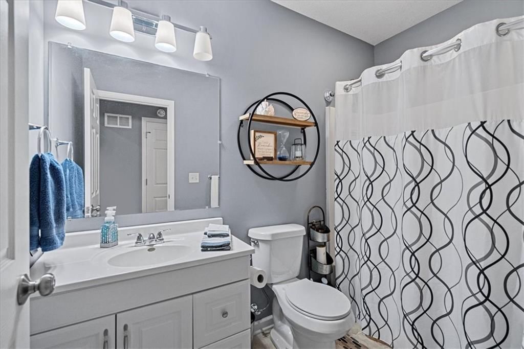 Photo 31 of 41 - 20487 W 125th Place