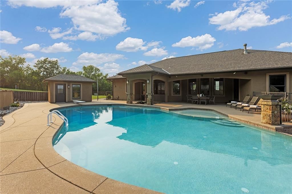 9707 S Corn Road — photo 40