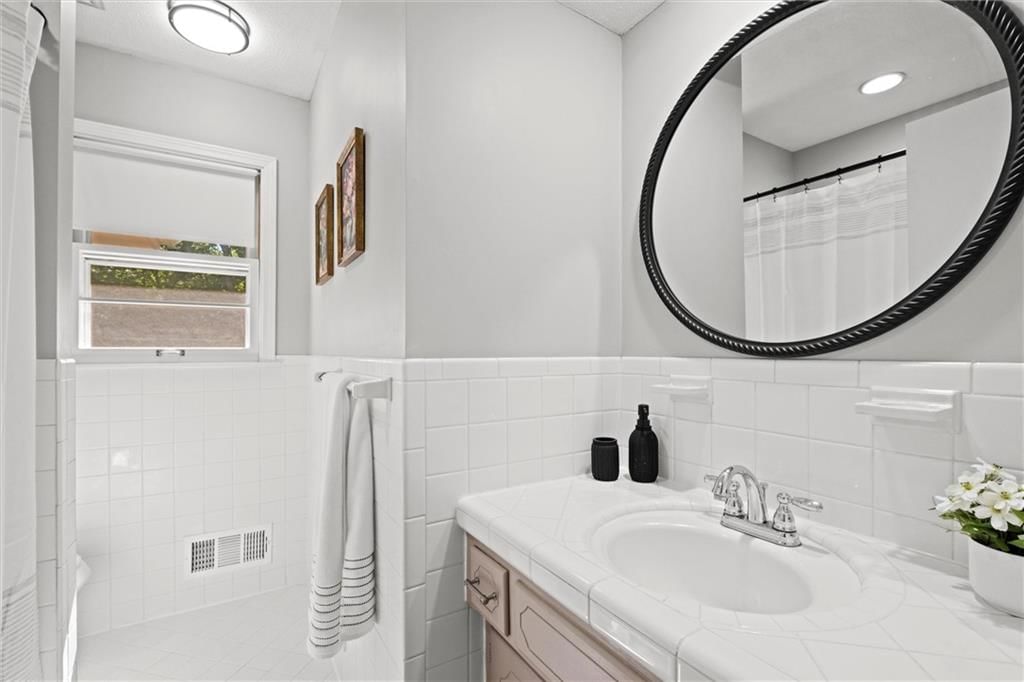 7201 W 54TH Street — photo 14