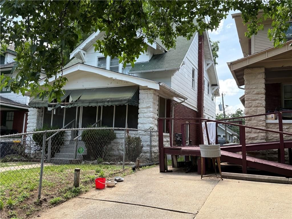3732 Bellefontaine Avenue — photo 2