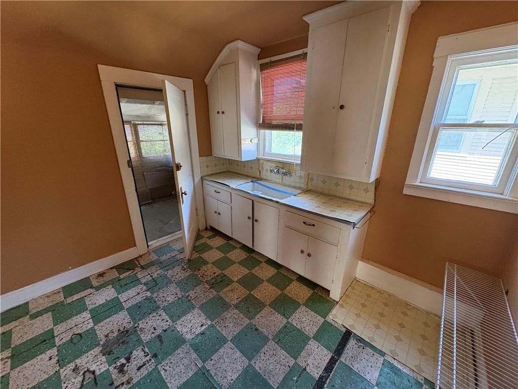 3732 Bellefontaine Avenue — photo 21