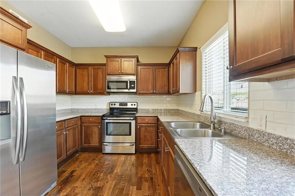 12503 Charlotte Street — photo 8