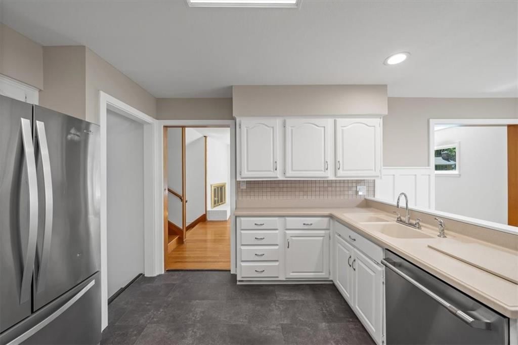8204 Tomahawk Road — photo 13