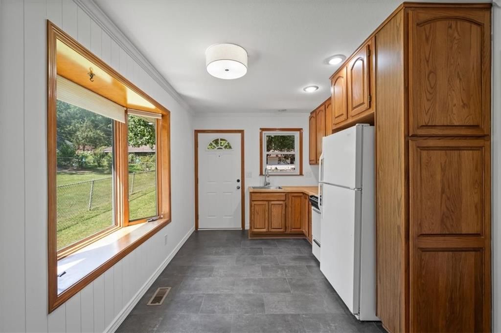 8204 Tomahawk Road — photo 18