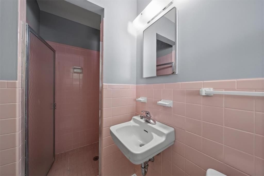 8204 Tomahawk Road — photo 28