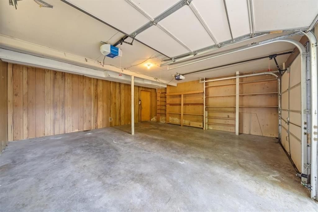 8204 Tomahawk Road — photo 43
