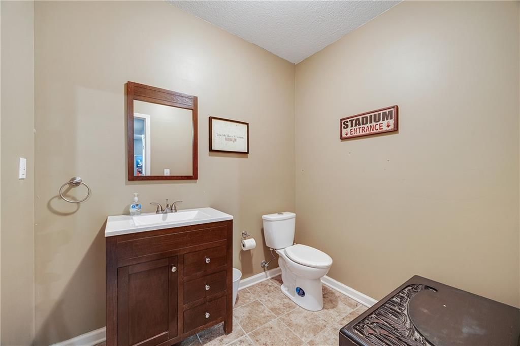 Photo 42 of 49 - 8609 NE 100th Street