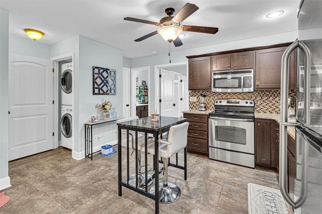 Photo 15 of 27 - 15436 NW 124th Street