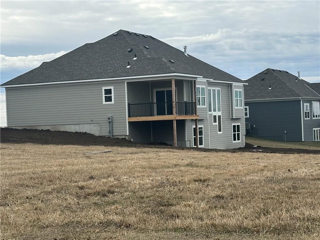1159 W Edwards Street — photo 2