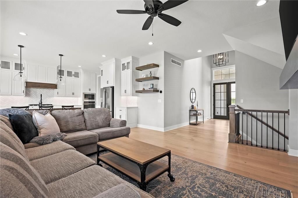Photo 7 of 44 - 15319 W 171st Place
