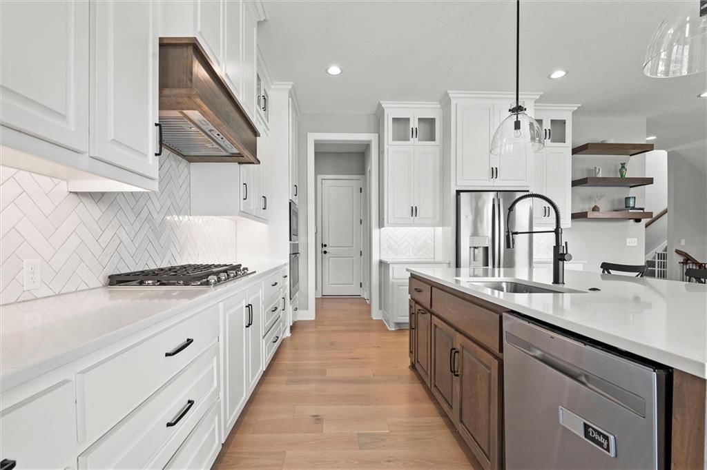 Photo 10 of 44 - 15319 W 171st Place