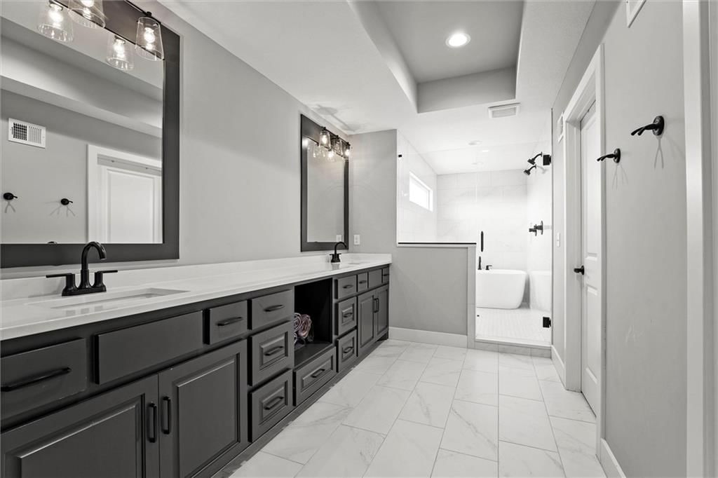 Photo 19 of 44 - 15319 W 171st Place