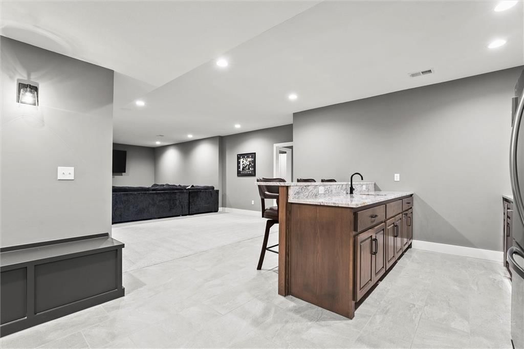 Photo 32 of 44 - 15319 W 171st Place