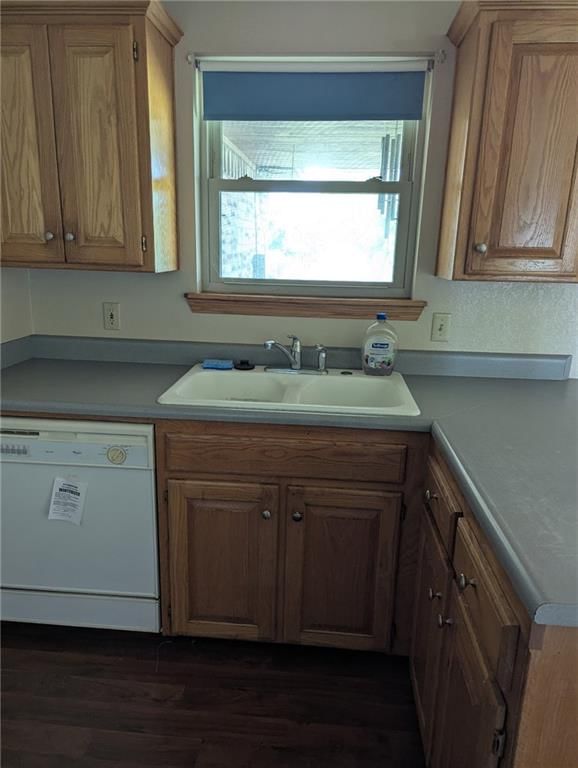 402 E 8th Avenue — photo 8