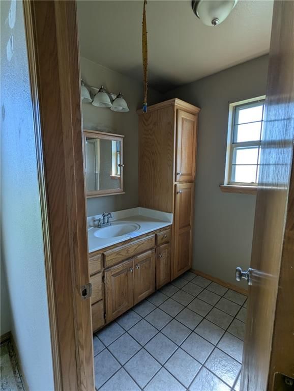 402 E 8th Avenue — photo 10