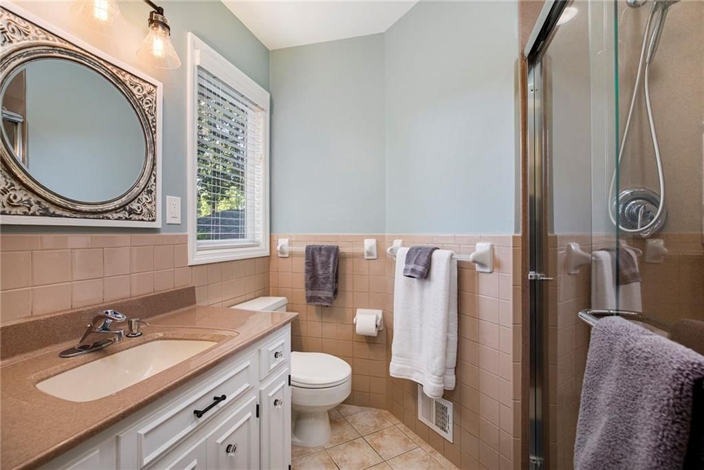 Photo 20 of 28 - 10503 W 97th Terrace