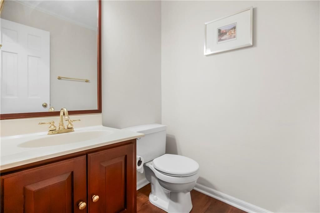 8209 N Revere Court — photo 11