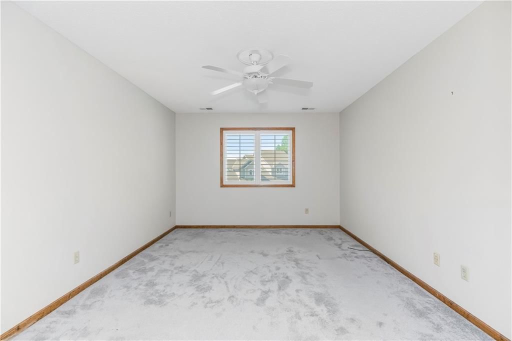 8209 N Revere Court — photo 23