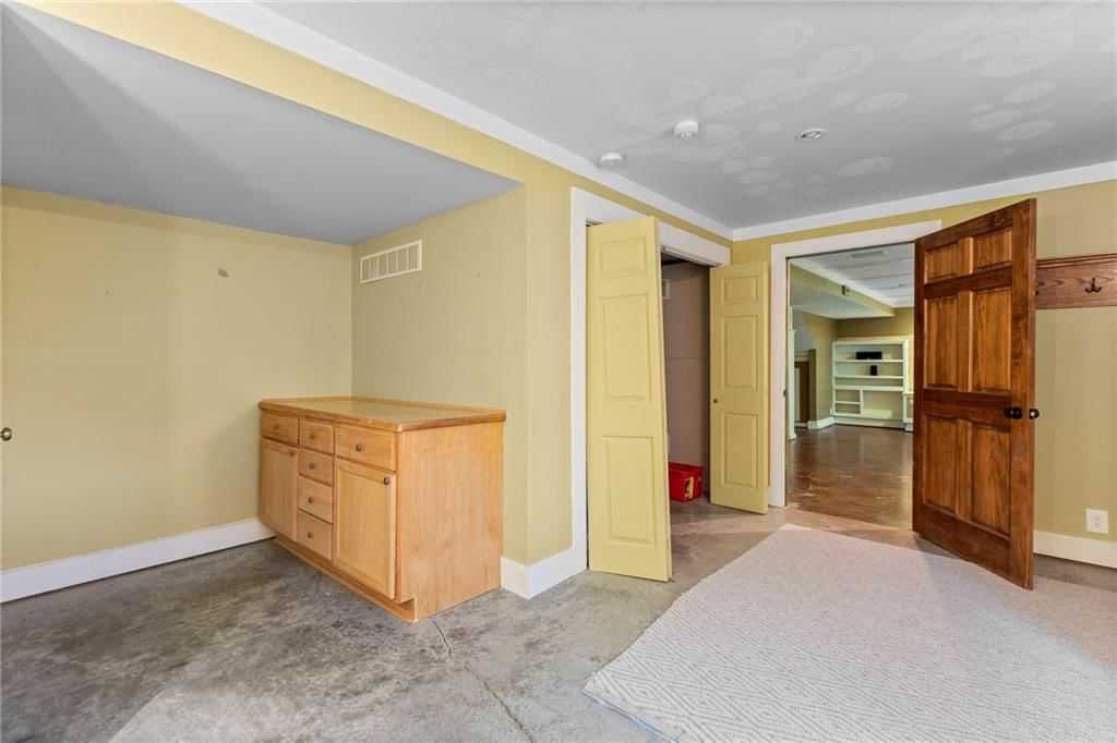 12036 S Clinton Street — photo 40
