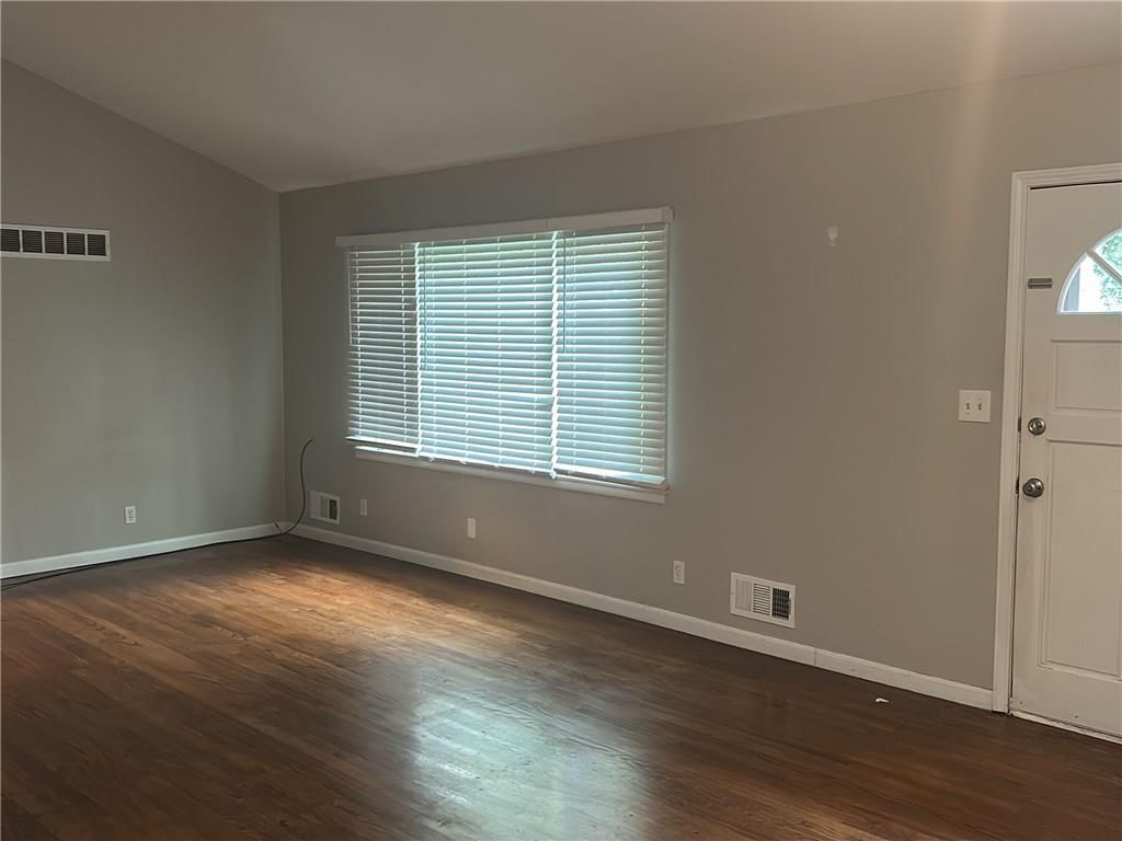 10902 W 71st Place — photo 4