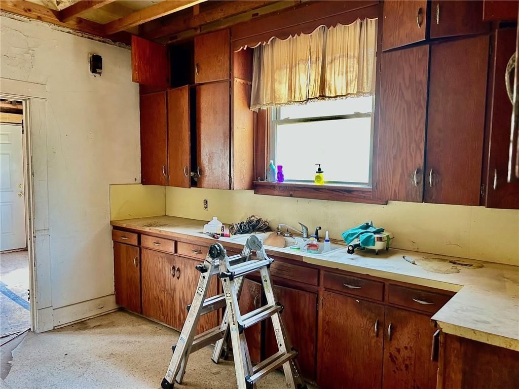 Photo 8 of 26 - 417 N 27th Street