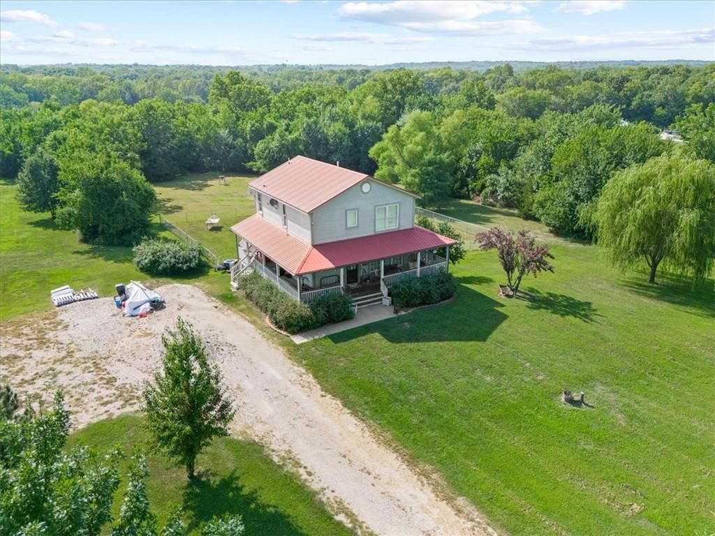2248 Iowa Road — photo 3