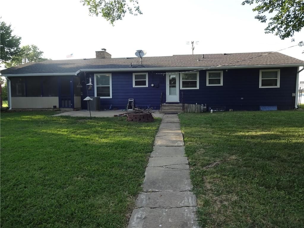 619 W Oak Street — photo 6