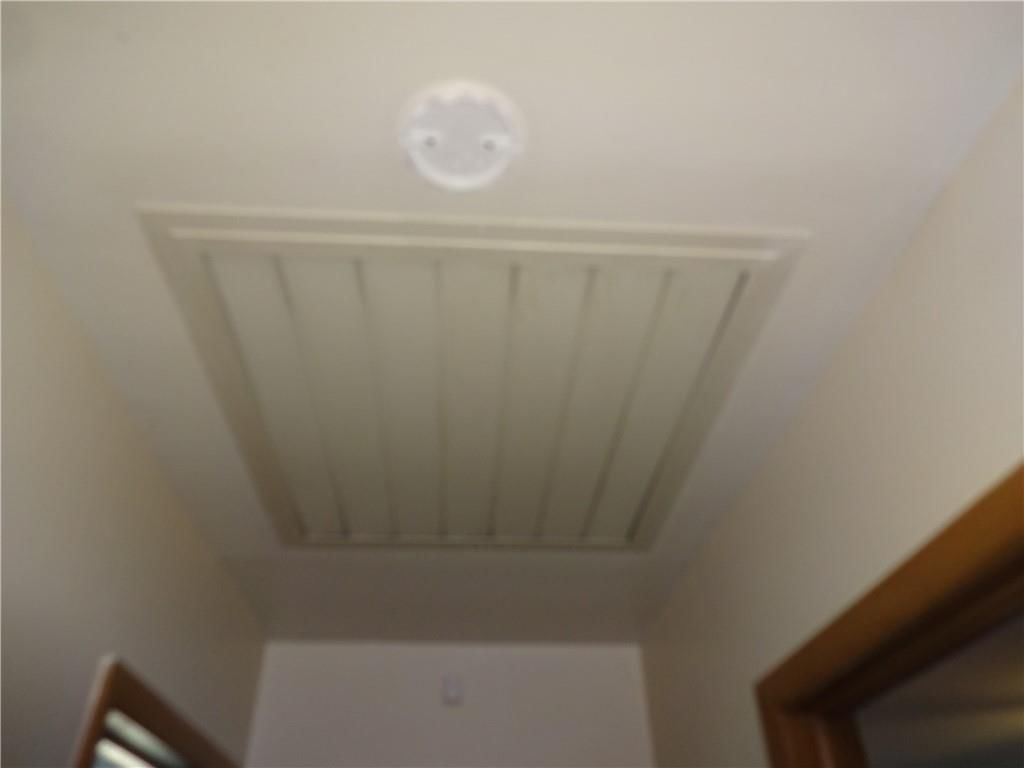 619 W Oak Street — photo 22