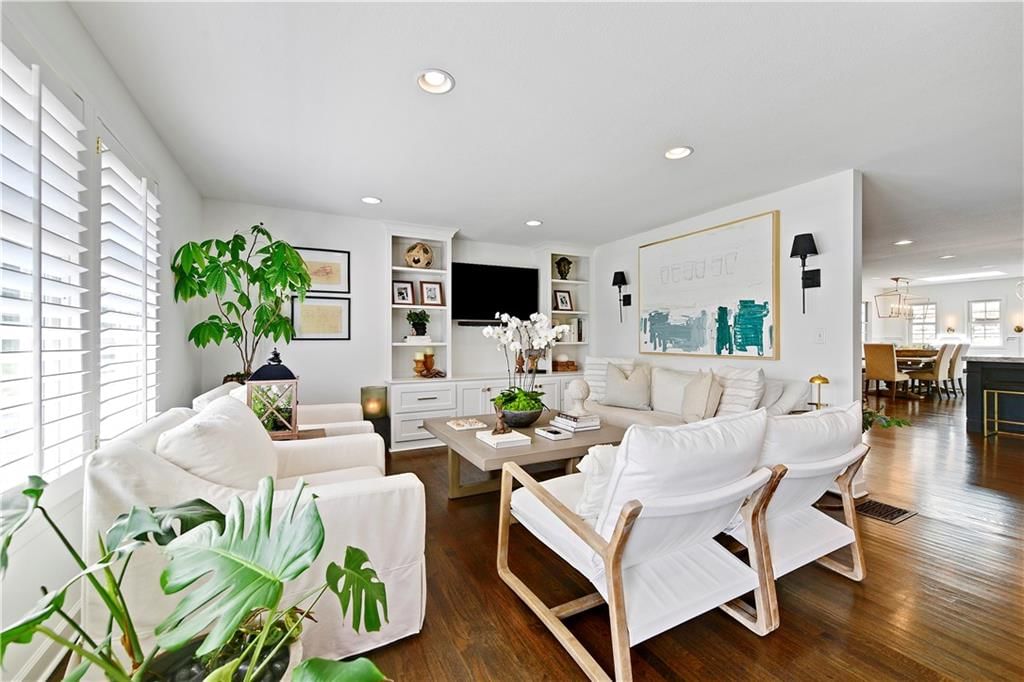 444 Lakeshore West Street — photo 10