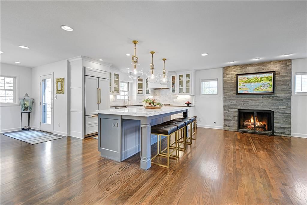 444 Lakeshore West Street — photo 13