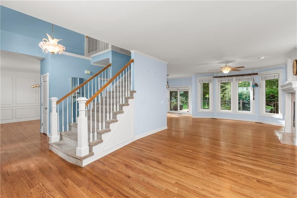 Photo 7 of 41 - 809 SW Springwater Lane