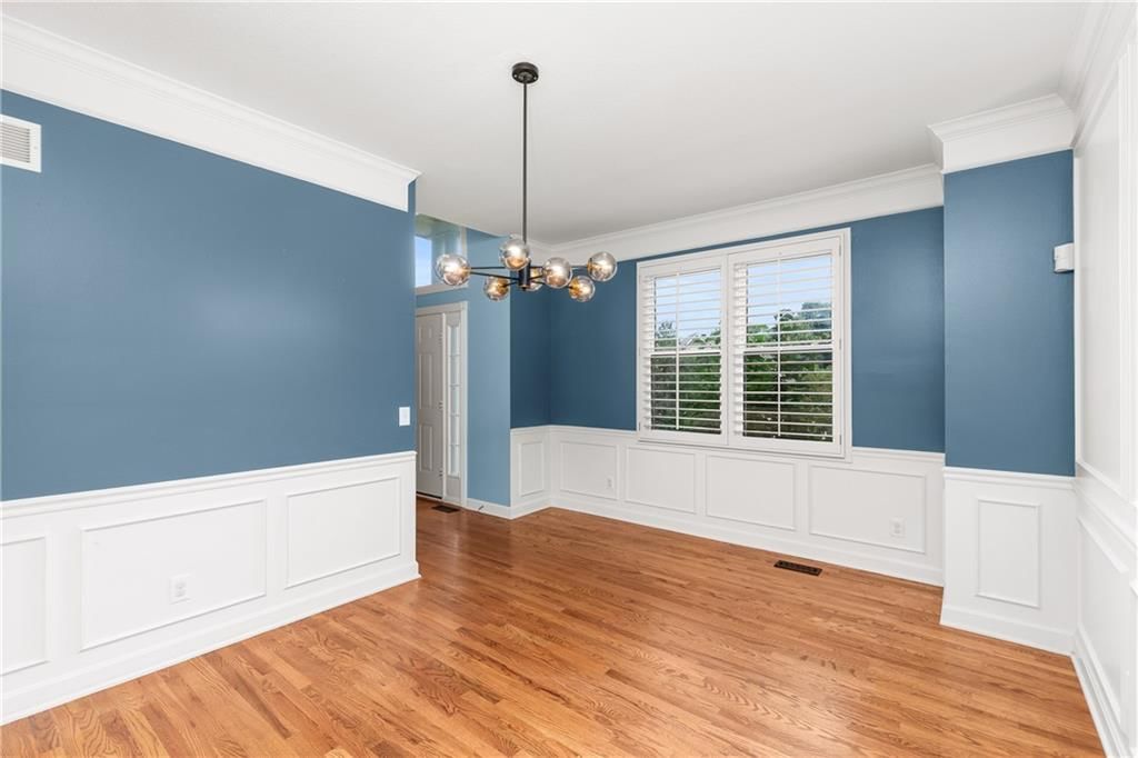 Photo 17 of 41 - 809 SW Springwater Lane
