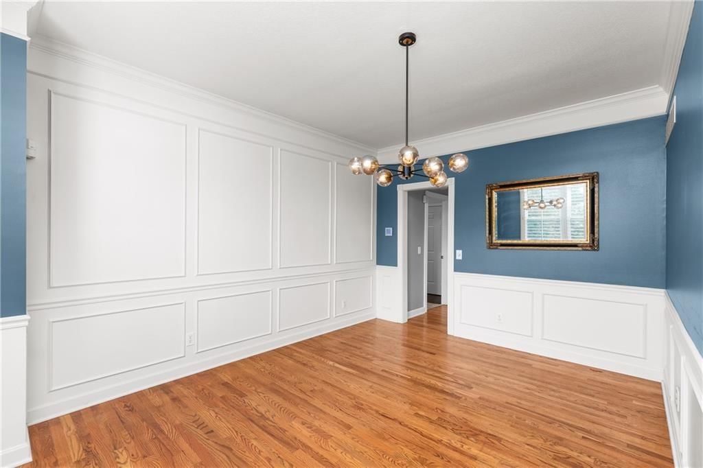 Photo 18 of 41 - 809 SW Springwater Lane
