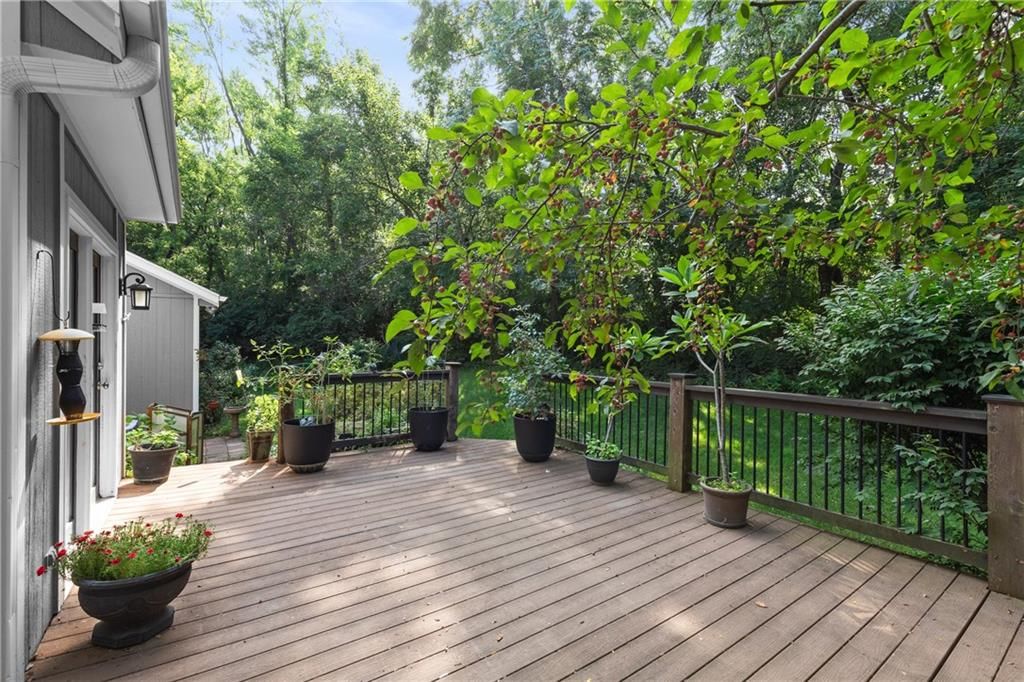 Photo 34 of 41 - 809 SW Springwater Lane