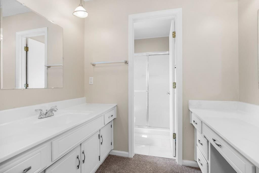 Photo 21 of 30 - 8805 E 81st Terrace