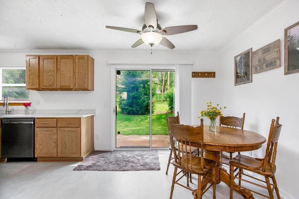 Photo 8 of 23 - 7709 NE 53rd Street