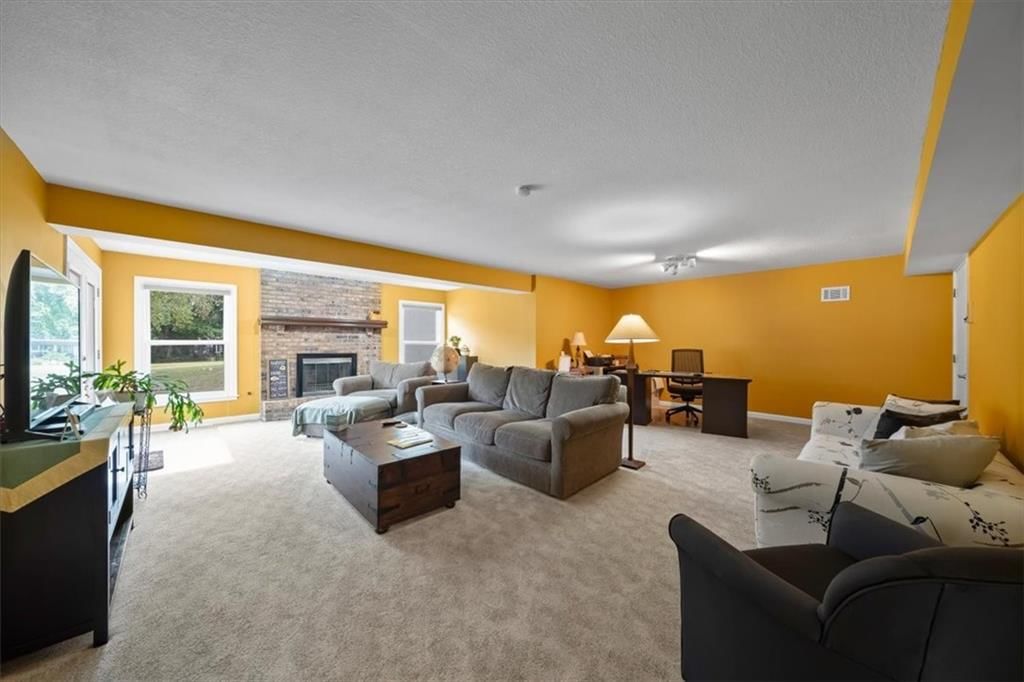 12400 W 148th Street — photo 30