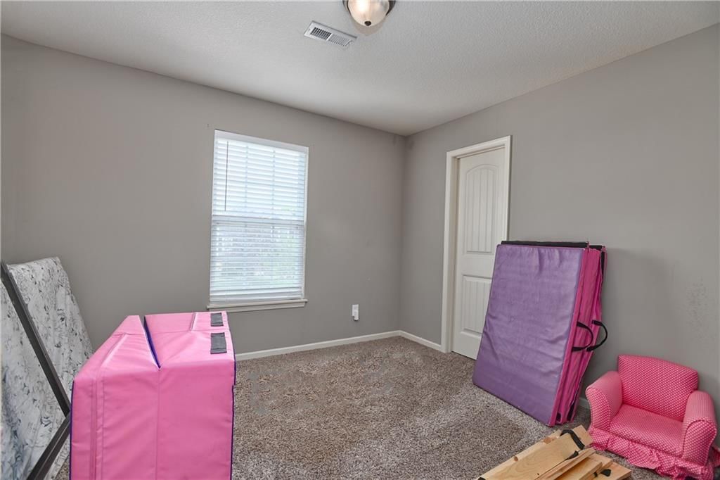 2427 W Fredrickson Drive — photo 20