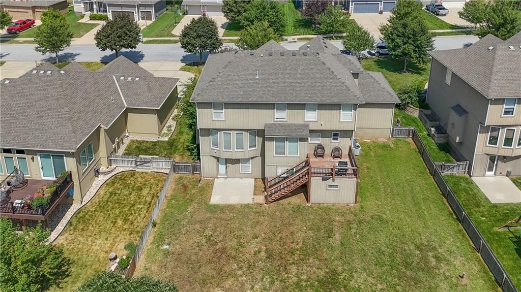 2427 W Fredrickson Drive — photo 30